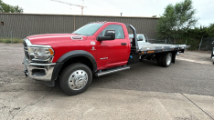 2024 RAM 5500 with 4×4 JERRDAN 20FT