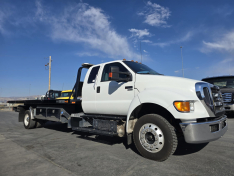 2011 FORD F650 21 FT STEEL